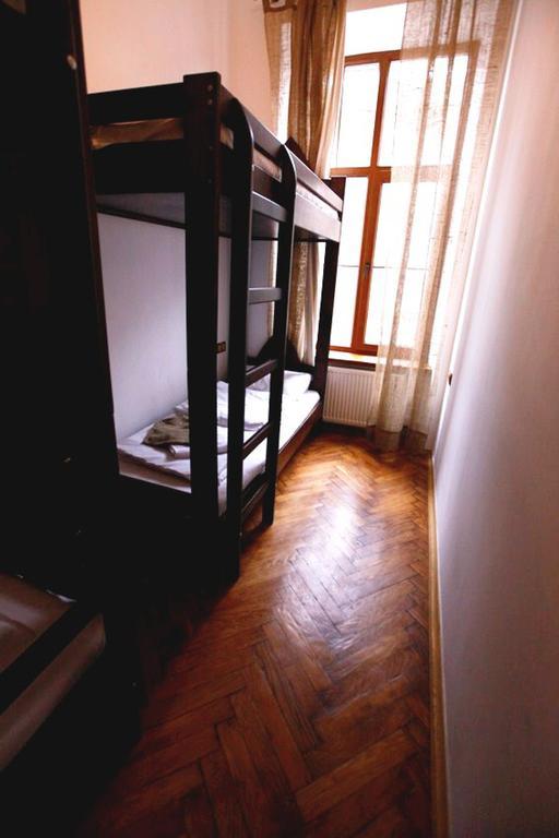 Ghostel - Medieval Hostel ลวีฟ ภายนอก รูปภาพ